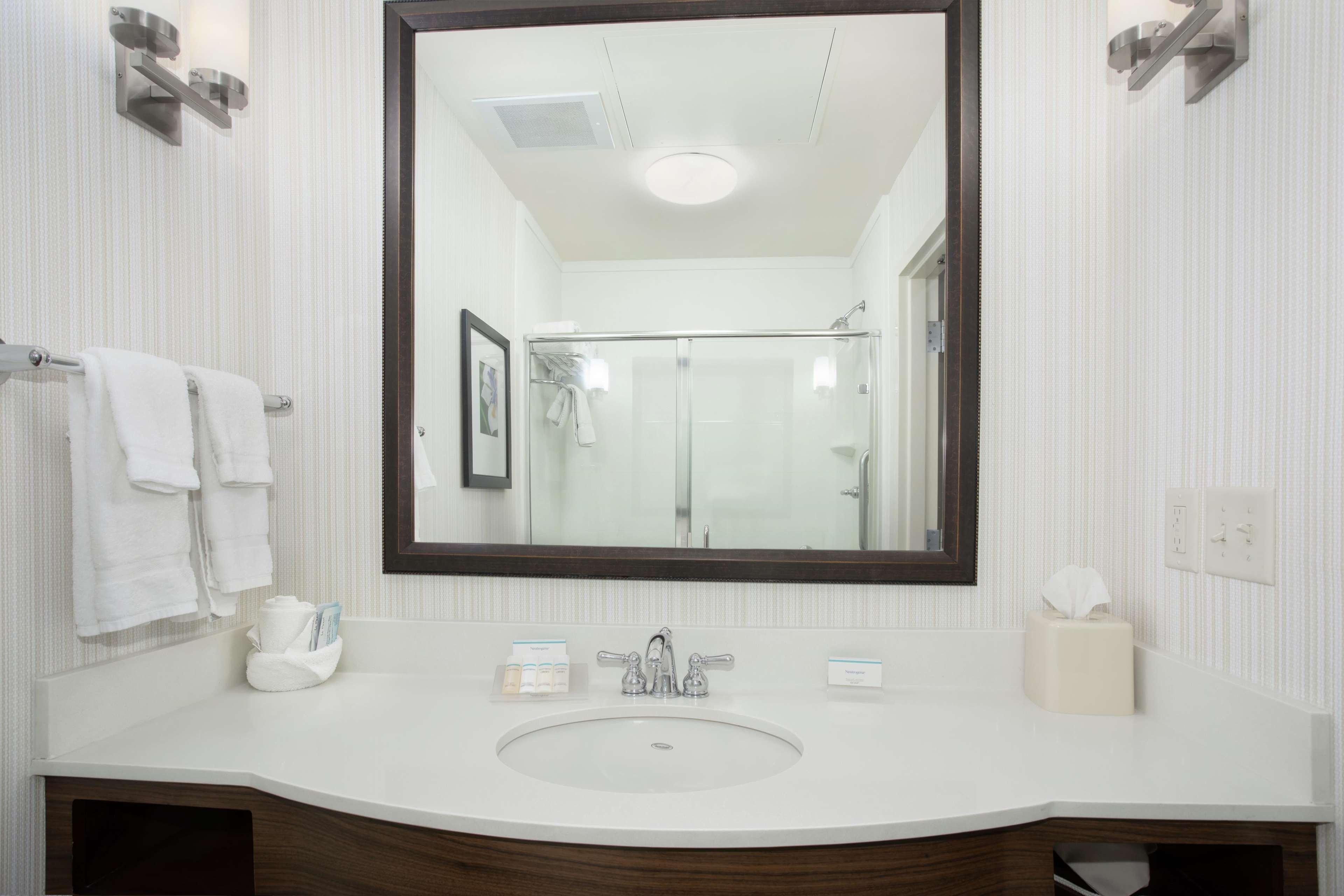 Hilton Garden Inn Lincoln Downtown/Haymarket Экстерьер фото