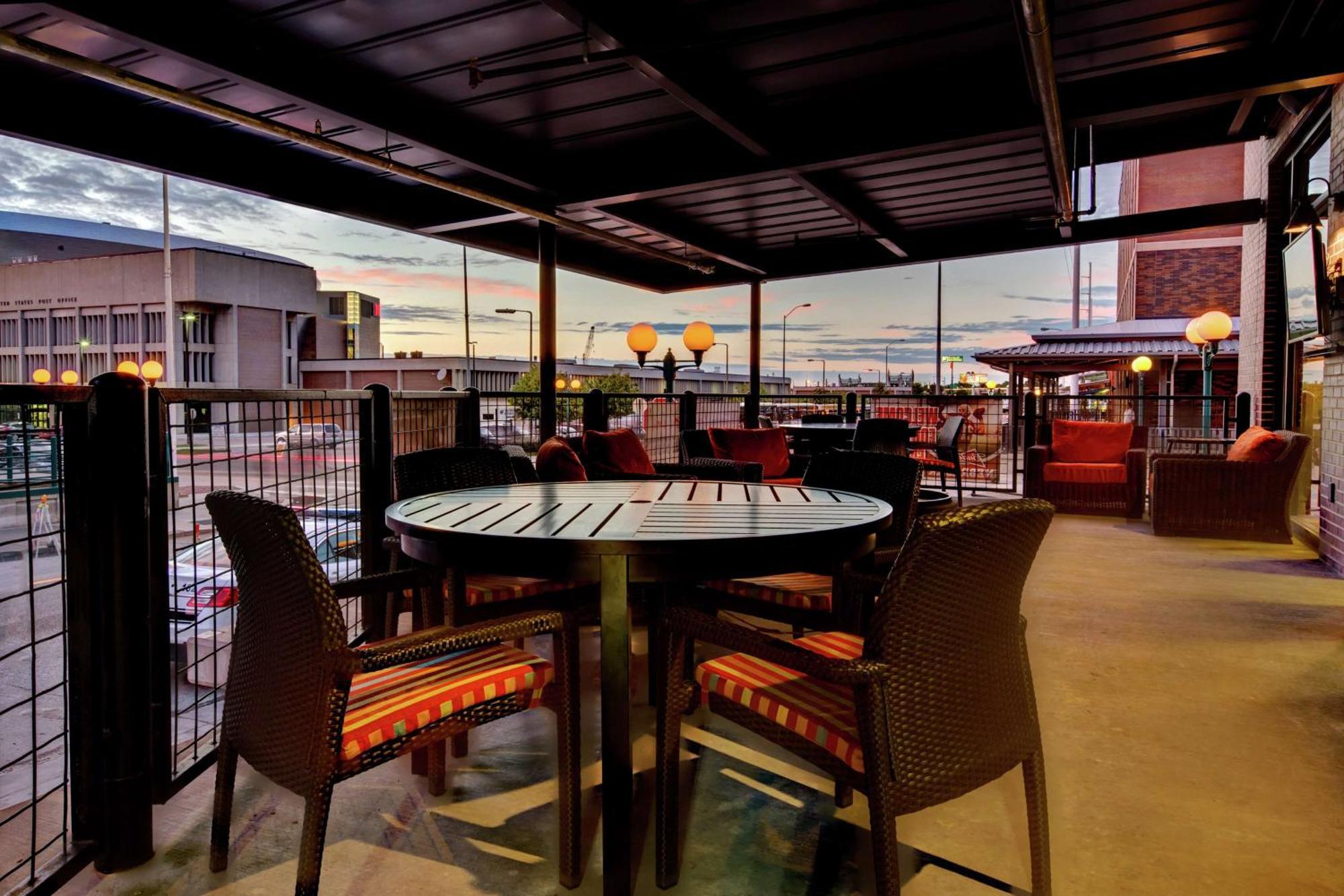 Hilton Garden Inn Lincoln Downtown/Haymarket Экстерьер фото